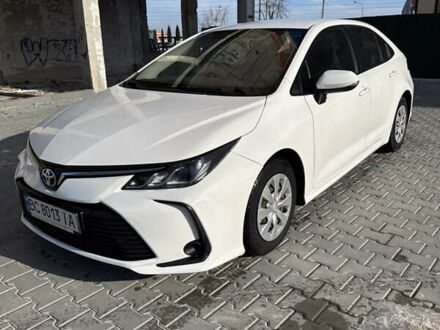Тойота Королла 2019 в Тернополе на Automoto.ua Белый Тойота Королла, объемом двигателя 1.6 л и пробегом 122 тыс. км за 14700 $, фото 1 на Automoto.ua