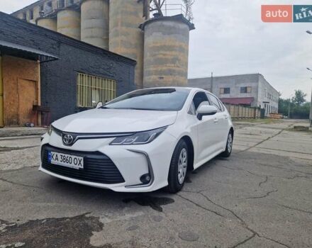 Білий Тойота Королла, об'ємом двигуна 1.6 л та пробігом 90 тис. км за 15600 $, фото 1 на Automoto.ua