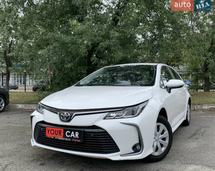 Білий Тойота Королла, об'ємом двигуна 1.6 л та пробігом 95 тис. км за 16900 $, фото 1 на Automoto.ua