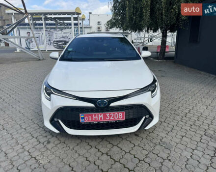 Белый Тойота Королла, объемом двигателя 1.8 л и пробегом 142 тыс. км за 21000 $, фото 1 на Automoto.ua