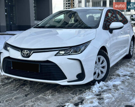 Белый Тойота Королла, объемом двигателя 1.6 л и пробегом 108 тыс. км за 16900 $, фото 1 на Automoto.ua
