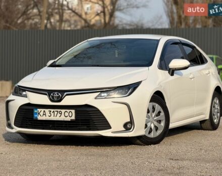 Белый Тойота Королла, объемом двигателя 1.6 л и пробегом 128 тыс. км за 16200 $, фото 1 на Automoto.ua