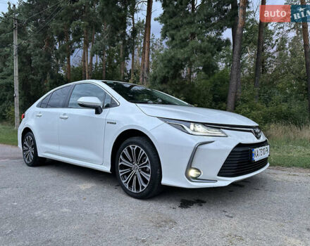 Белый Тойота Королла, объемом двигателя 1.8 л и пробегом 29 тыс. км за 24850 $, фото 1 на Automoto.ua