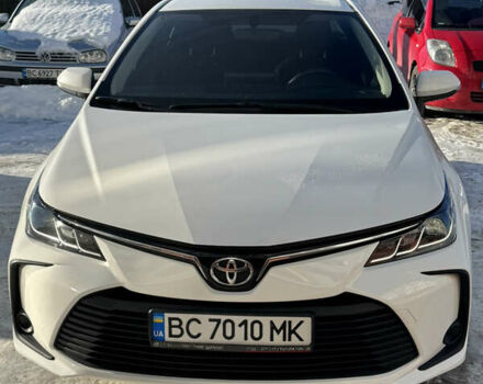 Белый Тойота Королла, объемом двигателя 1.6 л и пробегом 117 тыс. км за 15900 $, фото 1 на Automoto.ua