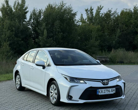 Белый Тойота Королла, объемом двигателя 1.6 л и пробегом 161 тыс. км за 14650 $, фото 1 на Automoto.ua