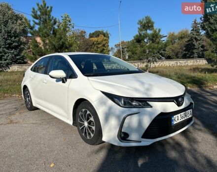 Белый Тойота Королла, объемом двигателя 1.6 л и пробегом 83 тыс. км за 15000 $, фото 1 на Automoto.ua