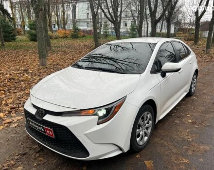 Белый Тойота Королла, объемом двигателя 1.8 л и пробегом 40 тыс. км за 16990 $, фото 1 на Automoto.ua