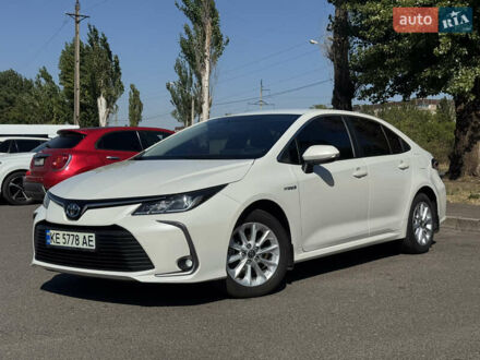 Тойота Королла 2021 у Кривому Розі на Automoto.ua Білий Тойота Королла, об'ємом двигуна 1.8 л та пробігом 110 тис. км за 23500 $, фото 1 на Automoto.ua