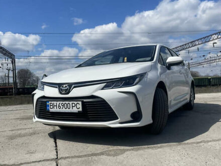 Белый Тойота Королла, объемом двигателя 1.6 л и пробегом 78 тыс. км за 15900 $, фото 1 на Automoto.ua