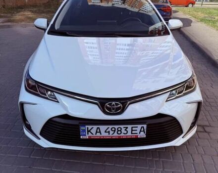 Белый Тойота Королла, объемом двигателя 1.6 л и пробегом 16 тыс. км за 21500 $, фото 1 на Automoto.ua