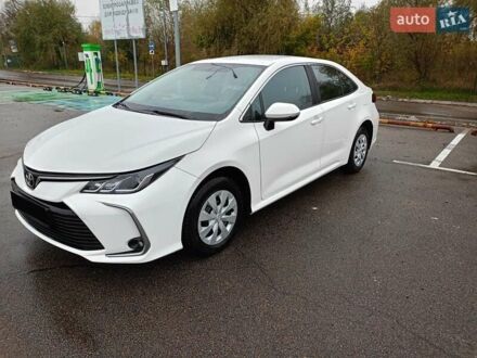 Тойота Королла 2021 в Киеве на Automoto.ua Белый Тойота Королла, объемом двигателя 1.6 л и пробегом 58 тыс. км за 17800 $, фото 1 на Automoto.ua