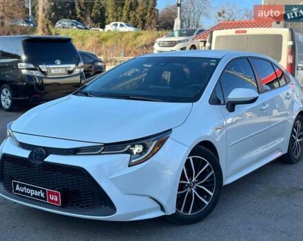 Белый Тойота Королла, объемом двигателя 1.8 л и пробегом 169 тыс. км за 20290 $, фото 1 на Automoto.ua