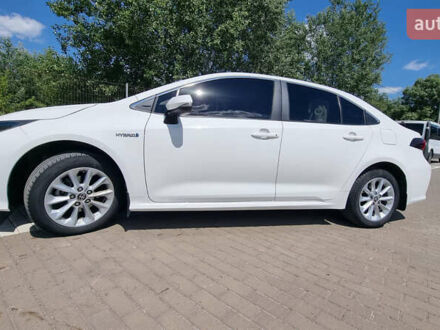 Тойота Королла 2021 в Сумах на Automoto.ua Белый Тойота Королла, объемом двигателя 1.8 л и пробегом 45 тыс. км за 26300 $, фото 1 на Automoto.ua