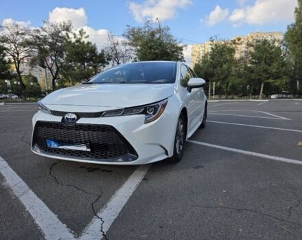 Тойота Королла 2022 в Одессе на Automoto.ua Белый Тойота Королла, объемом двигателя 1.8 л и пробегом 100 тыс. км за 18600 $, фото 1 на Automoto.ua
