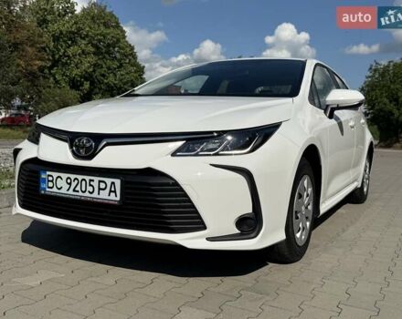 Тойота Королла 2022 в Белой Церкве на Automoto.ua Белый Тойота Королла, объемом двигателя 1.6 л и пробегом 2 тыс. км за 23800 $, фото 1 на Automoto.ua