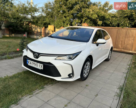 Білий Тойота Королла, об'ємом двигуна 1.6 л та пробігом 62 тис. км за 20900 $, фото 1 на Automoto.ua