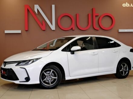 Тойота Королла 2022 в Одессе на Automoto.ua Белый Тойота Королла, объемом двигателя 0 л и пробегом 90 тыс. км за 18900 $, фото 1 на Automoto.ua