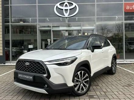 Белый Тойота Королла, объемом двигателя 1.99 л и пробегом 19 тыс. км за 37740 $, фото 1 на Automoto.ua