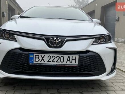 Белый Тойота Королла, объемом двигателя 1.6 л и пробегом 6 тыс. км за 26800 $, фото 1 на Automoto.ua