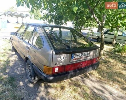 Бежевий Тойота Королла, об'ємом двигуна 1.3 л та пробігом 300 тис. км за 1500 $, фото 17 на Automoto.ua