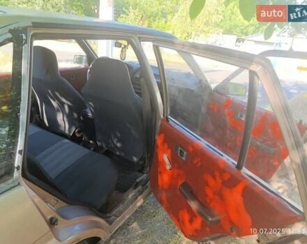 Бежевий Тойота Королла, об'ємом двигуна 1.3 л та пробігом 300 тис. км за 1500 $, фото 15 на Automoto.ua