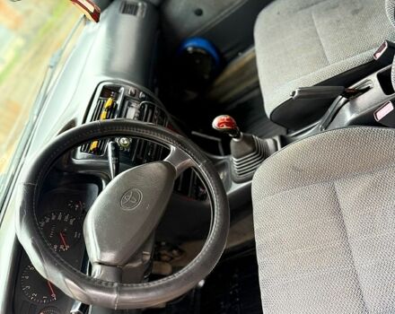 Бежевый Тойота Королла, объемом двигателя 1.6 л и пробегом 123 тыс. км за 2100 $, фото 8 на Automoto.ua