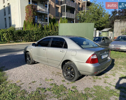 Бежевий Тойота Королла, об'ємом двигуна 1.8 л та пробігом 192 тис. км за 4000 $, фото 4 на Automoto.ua