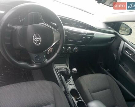 Бежевый Тойота Королла, объемом двигателя 1.3 л и пробегом 180 тыс. км за 9500 $, фото 4 на Automoto.ua