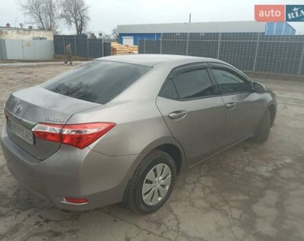 Бежевый Тойота Королла, объемом двигателя 1.3 л и пробегом 180 тыс. км за 9500 $, фото 1 на Automoto.ua