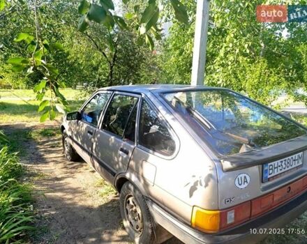 Бежевий Тойота Королла, об'ємом двигуна 1.3 л та пробігом 300 тис. км за 1500 $, фото 1 на Automoto.ua
