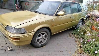Тойота Королла 1993 в Шепетовке на Automoto.ua Бежевый Тойота Королла, объемом двигателя 1.8 л и пробегом 200 тыс. км за 900 $, фото 1 на Automoto.ua