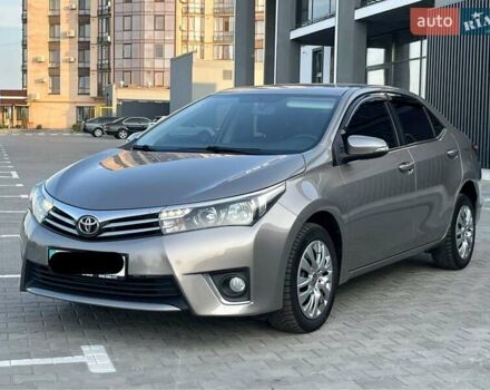 Бежевий Тойота Королла, об'ємом двигуна 1.6 л та пробігом 153 тис. км за 11700 $, фото 1 на Automoto.ua