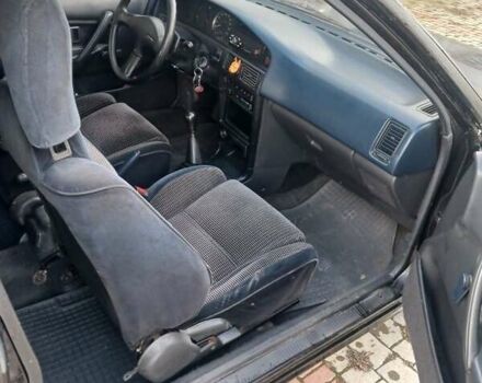 Черный Тойота Королла, объемом двигателя 1.8 л и пробегом 549 тыс. км за 1550 $, фото 4 на Automoto.ua