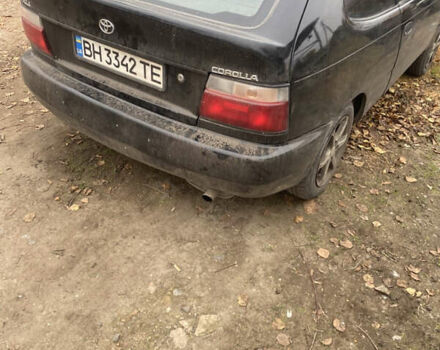 Черный Тойота Королла, объемом двигателя 1.33 л и пробегом 320 тыс. км за 2500 $, фото 3 на Automoto.ua