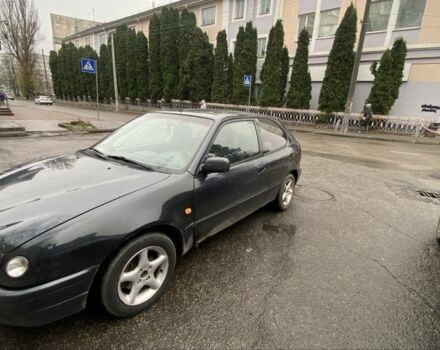 Черный Тойота Королла, объемом двигателя 1.4 л и пробегом 445 тыс. км за 2400 $, фото 2 на Automoto.ua