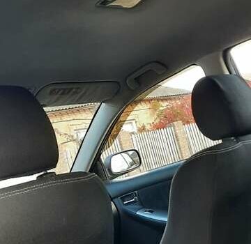 Черный Тойота Королла, объемом двигателя 1.6 л и пробегом 204 тыс. км за 4350 $, фото 5 на Automoto.ua