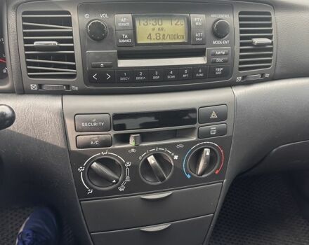 Чорний Тойота Королла, об'ємом двигуна 2 л та пробігом 311 тис. км за 3300 $, фото 5 на Automoto.ua