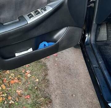 Черный Тойота Королла, объемом двигателя 1.6 л и пробегом 204 тыс. км за 4350 $, фото 6 на Automoto.ua