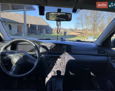 Черный Тойота Королла, объемом двигателя 1.4 л и пробегом 352 тыс. км за 4900 $, фото 8 на Automoto.ua