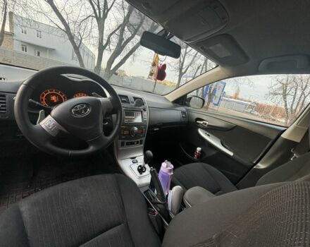 Чорний Тойота Королла, об'ємом двигуна 1.6 л та пробігом 278 тис. км за 6700 $, фото 6 на Automoto.ua