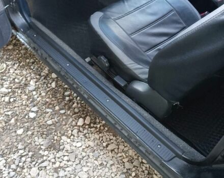 Черный Тойота Королла, объемом двигателя 1.3 л и пробегом 300 тыс. км за 800 $, фото 2 на Automoto.ua