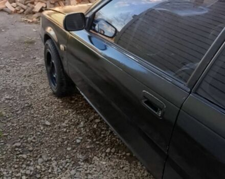 Черный Тойота Королла, объемом двигателя 1.3 л и пробегом 300 тыс. км за 800 $, фото 1 на Automoto.ua