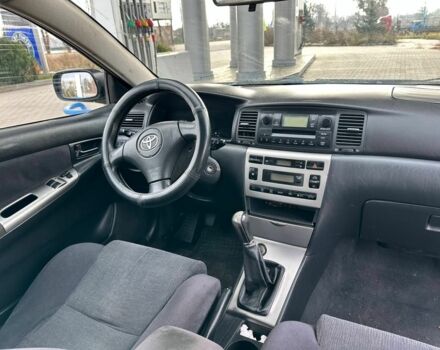 Чорний Тойота Королла, об'ємом двигуна 2 л та пробігом 2 тис. км за 2300 $, фото 7 на Automoto.ua