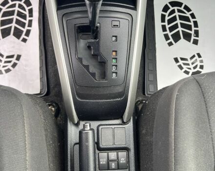 Чорний Тойота Королла, об'ємом двигуна 1.5 л та пробігом 44 тис. км за 14000 $, фото 19 на Automoto.ua