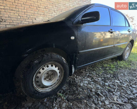 Черный Тойота Королла, объемом двигателя 1.59 л и пробегом 521 тыс. км за 3537 $, фото 2 на Automoto.ua