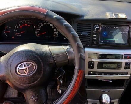 Чорний Тойота Королла, об'ємом двигуна 1.6 л та пробігом 265 тис. км за 3900 $, фото 9 на Automoto.ua