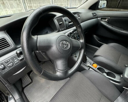 Черный Тойота Королла, объемом двигателя 1.6 л и пробегом 211 тыс. км за 6200 $, фото 9 на Automoto.ua