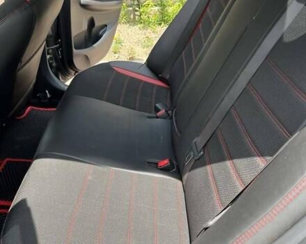 Черный Тойота Королла, объемом двигателя 1.6 л и пробегом 223 тыс. км за 6500 $, фото 8 на Automoto.ua