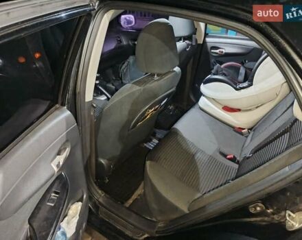 Чорний Тойота Королла, об'ємом двигуна 1.6 л та пробігом 207 тис. км за 6900 $, фото 18 на Automoto.ua