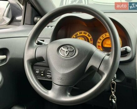 Черный Тойота Королла, объемом двигателя 1.6 л и пробегом 221 тыс. км за 6600 $, фото 14 на Automoto.ua
